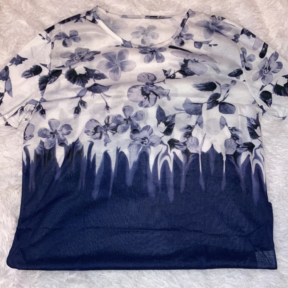White and Blue Floral Tee (NWOT)